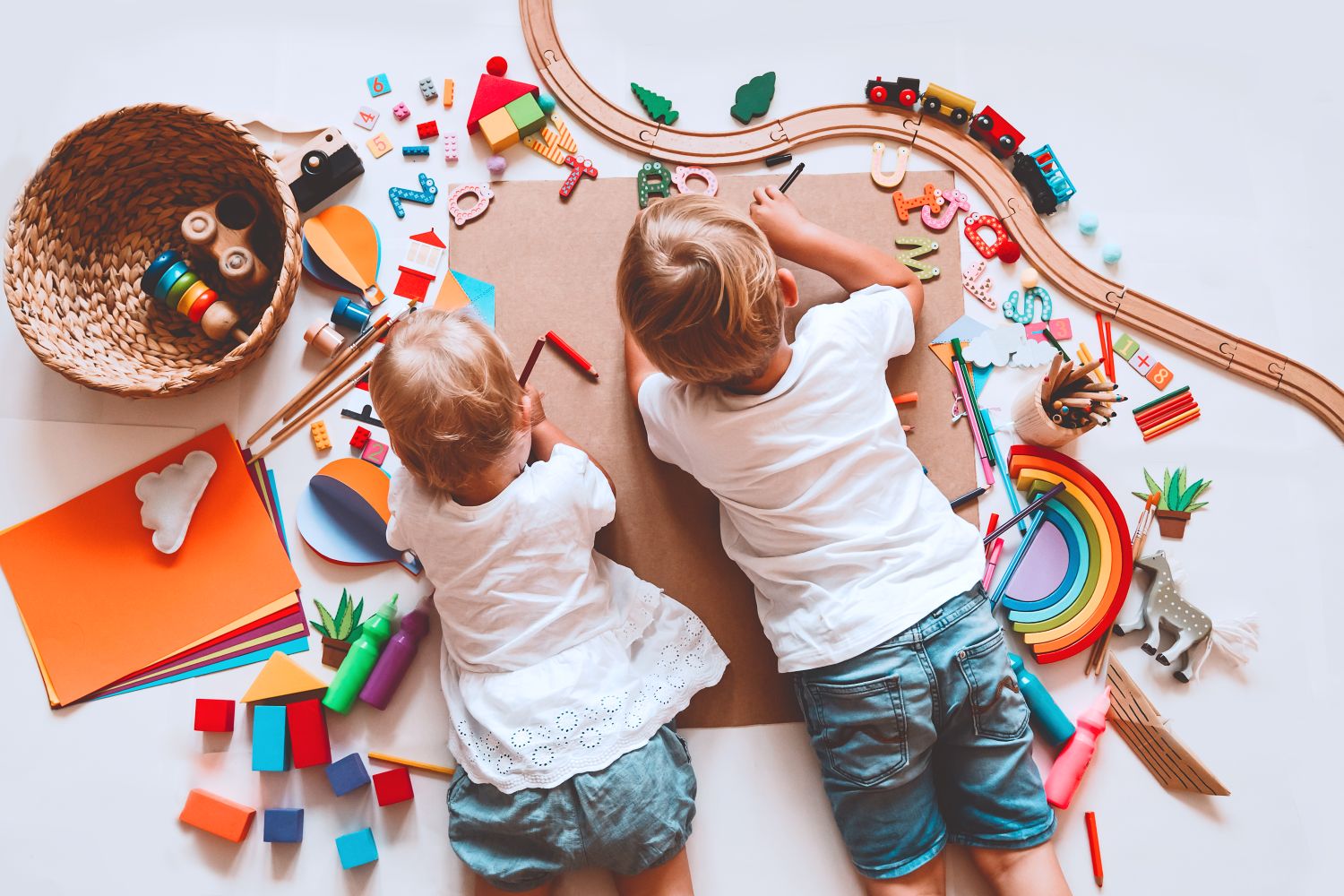2 year old kids playing with toys